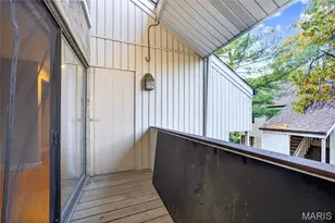 670 Coeur de Royale Dr, Creve Coeur, MO 63141 - Photo 16