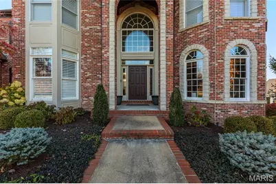 997 Tara Oaks Drive, Chesterfield, MO 63005 - Photo 2