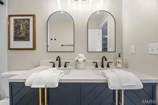 9197 Villaridge Ct, Saint Louis, MO 63123 - Photo 22