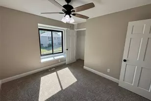 3932 Secretariat Dr, Florissant, MO 63034 - Photo 36