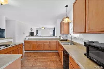 1273 Hermans Orchard Drive, Florissant, MO 63034 - Photo 20