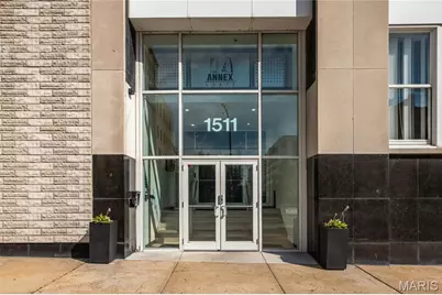 1511 Locust Street #302, Saint Louis, MO 63103 - Photo 4