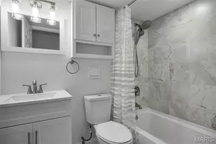 10401 Briarbend Dr, Saint Louis, MO 63146 - Photo 14