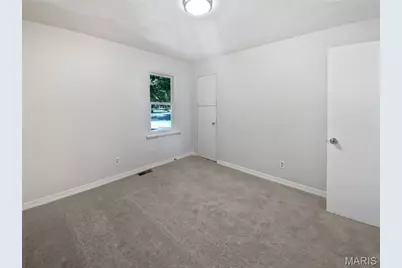 3940 Parker Road, Florissant, MO 63033 - Photo 18