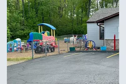 1162 E Karsch Boulevard, Farmington, MO 63640 - Photo 2