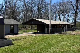 1162 E Karsch Blvd, Farmington, MO 63640 - Photo 8