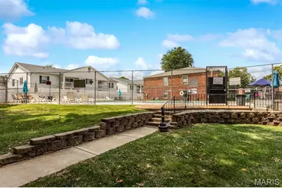 4347 Chateau De Ville Drive #G, Saint Louis, MO 63129 - Photo 42