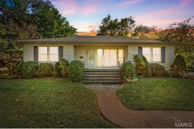 416 Locust Street, Desloge, MO 63601 - Photo 1