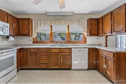 416 Locust Street, Desloge, MO 63601 - Photo 20