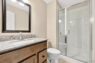 5100 Melitta Dr, Saint Louis, MO 63128 - Photo 12