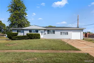 425 Jana Dr, Florissant, MO 63031 - Photo 1