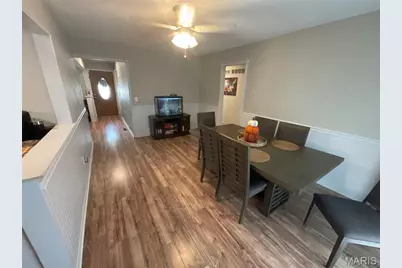 306 Bedford Drive, Warrenton, MO 63383 - Photo 6