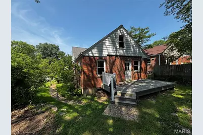 9015 McNulty Drive, Saint John, MO 63114 - Photo 24