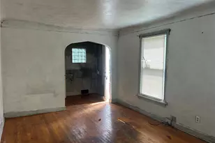 9015 McNulty Dr, Saint John, MO 63114 - Photo 6