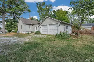 12204 Ladue Rd, Saint Louis, MO 63141 - Photo 6