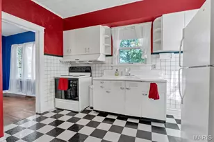 12204 Ladue Rd, Saint Louis, MO 63141 - Photo 12