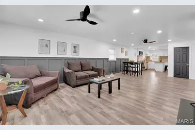3231 Iowa Avenue, Saint Louis, MO 63118 - Photo 2