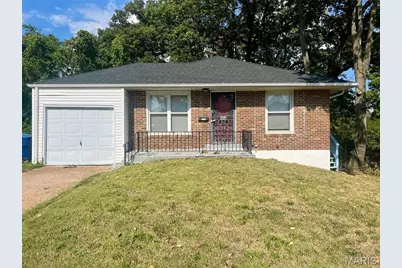 6737 Kenwood Drive, Saint Louis, MO 63121 - Photo 1