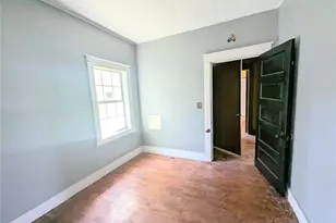 704 Main, Campbell, MO 63933 - Photo 6