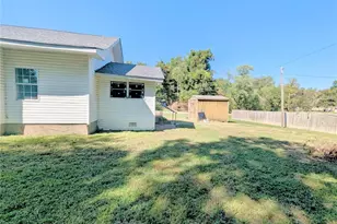 704 Main, Campbell, MO 63933 - Photo 8