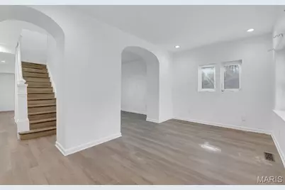 4412 Pennsylvania Avenue, Saint Louis, MO 63111 - Photo 2