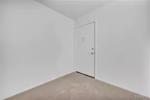 1660 Blue Ridge Dr, Mehlville, MO 63125 - Photo 4