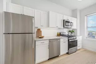 709 S Skinker Blvd, Saint Louis, MO 63105 - Photo 4