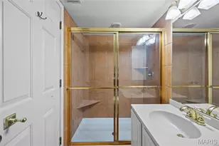 250 S Brentwood Blvd, Saint Louis, MO 63105 - Photo 64