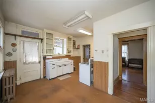 410 W Argonne Dr, Kirkwood, MO 63122 - Photo 28