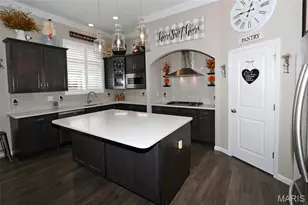 494 Cambridge Manor Dr, Wentzville, MO 63385 - Photo 8