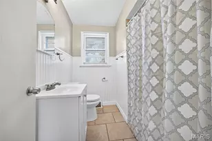 10592 Clarendon Ave, Saint Louis, MO 63114 - Photo 22