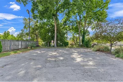 202 E 5th Street, Washington, MO 63090 - Photo 6