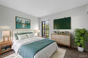 5581 Baronridge Dr, Saint Louis, MO 63129 - Photo 14