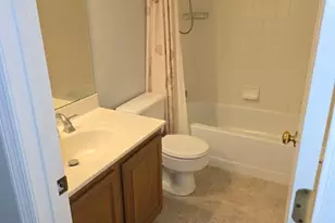 3124 Autumn Shores Dr, Maryland Heights, MO 63043 - Photo 36