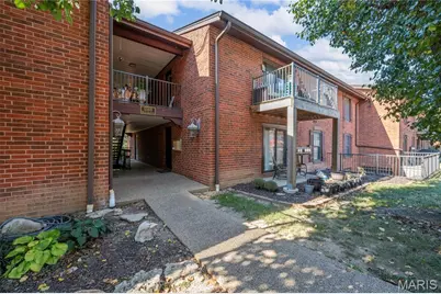 5569 Baronridge Drive #10, Saint Louis, MO 63129 - Photo 1