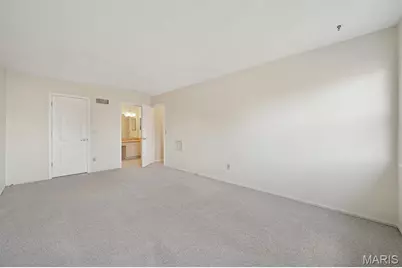 2804 Bear Creek Court, Saint Louis, MO 63129 - Photo 16