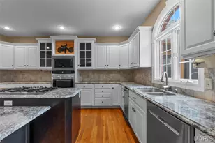 2213 Crown Point Dr, Cape Girardeau, MO 63701 - Photo 18