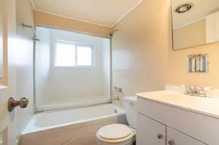 8341 Jefferson Ave S, Saint Louis, MO 63114 - Photo 14