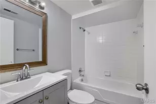 11542 Concord Village Ave, Saint Louis, MO 63128 - Photo 24