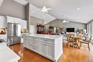 421 Spears St, Sunset Hills, MO 63127 - Photo 16