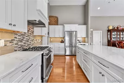 421 Spears Street, Sunset Hills, MO 63127 - Photo 18