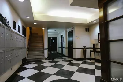 5316 Pershing Avenue #406, Saint Louis, MO 63112 - Photo 4