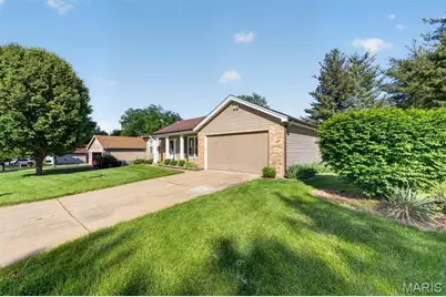 1 Shadowridge Drive, Saint Peters, MO 63376 - Photo 6