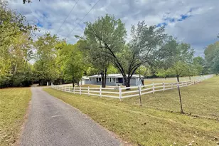 8115 Graham Rd, Cedar Hill, MO 63016 - Photo 2