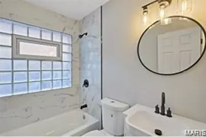6902 Ira Avenue, Saint Louis, MO 63121 - Photo 20