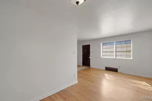 6306 S Grand Blvd, Saint Louis, MO 63111 - Photo 12