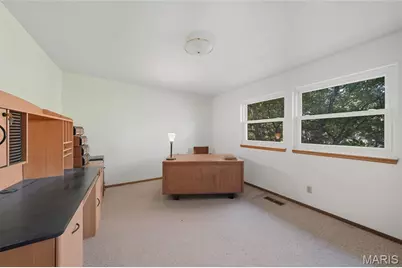 32 Oak Forest Drive, Saint Charles, MO 63303 - Photo 18