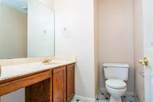 1525 Clayton Woods Ct, Saint Louis, MO 63011 - Photo 18