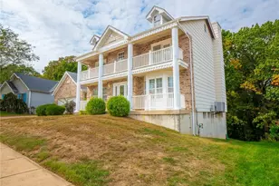 1525 Clayton Woods Ct, Saint Louis, MO 63011 - Photo 6