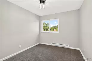 10140 Sakura Dr, Saint Louis, MO 63128 - Photo 14